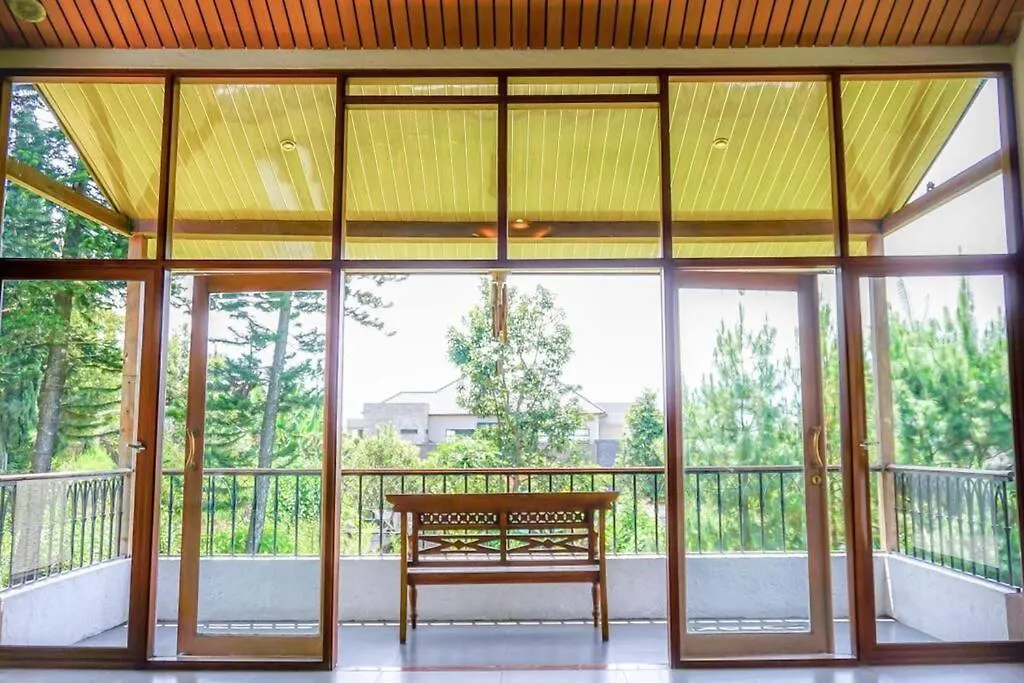 Villa Batu Luxurious Privacy 3Br Villa@ Klub Bunga-1
